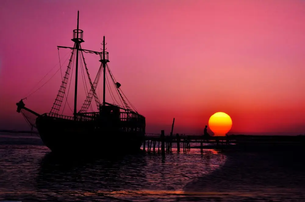 Bateau pirate vers l'île aux Flamants avec déjeuner – photo 4